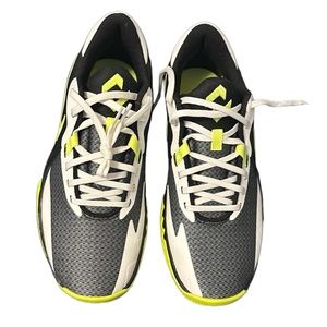 Brand New Women’s Precision basketball shoes (2024 model)